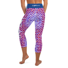 Load image into Gallery viewer, Patriotic Fish Scale Capri Leggings