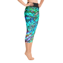 Load image into Gallery viewer, Mermaid Blues Capri Leggings