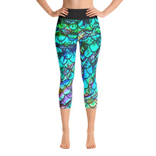 Load image into Gallery viewer, Mermaid Blues Capri Leggings